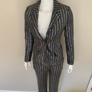 Disco ball L'atiste sequin pant suit
